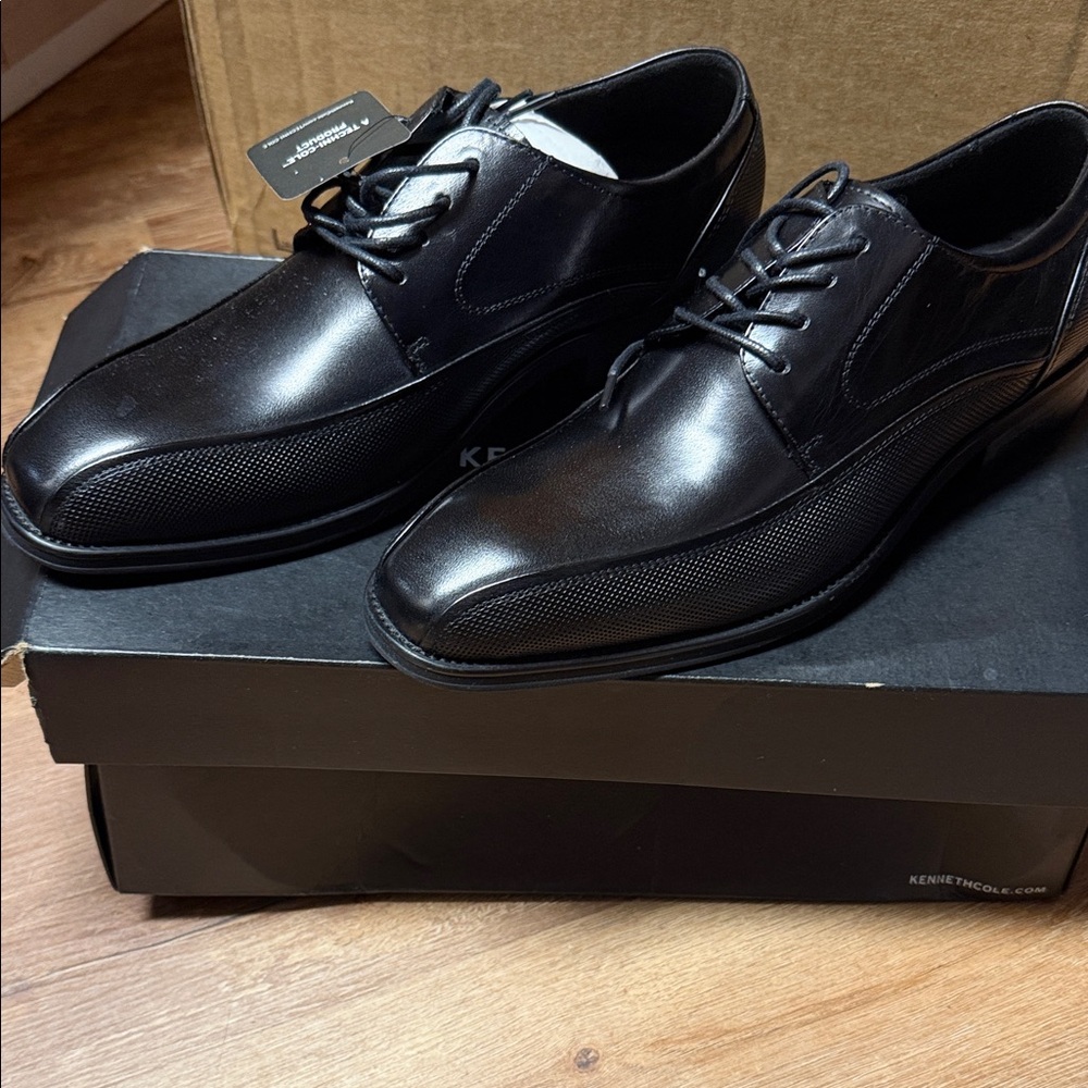 Kenneth Cole black Men's Oxfords techno-Cole